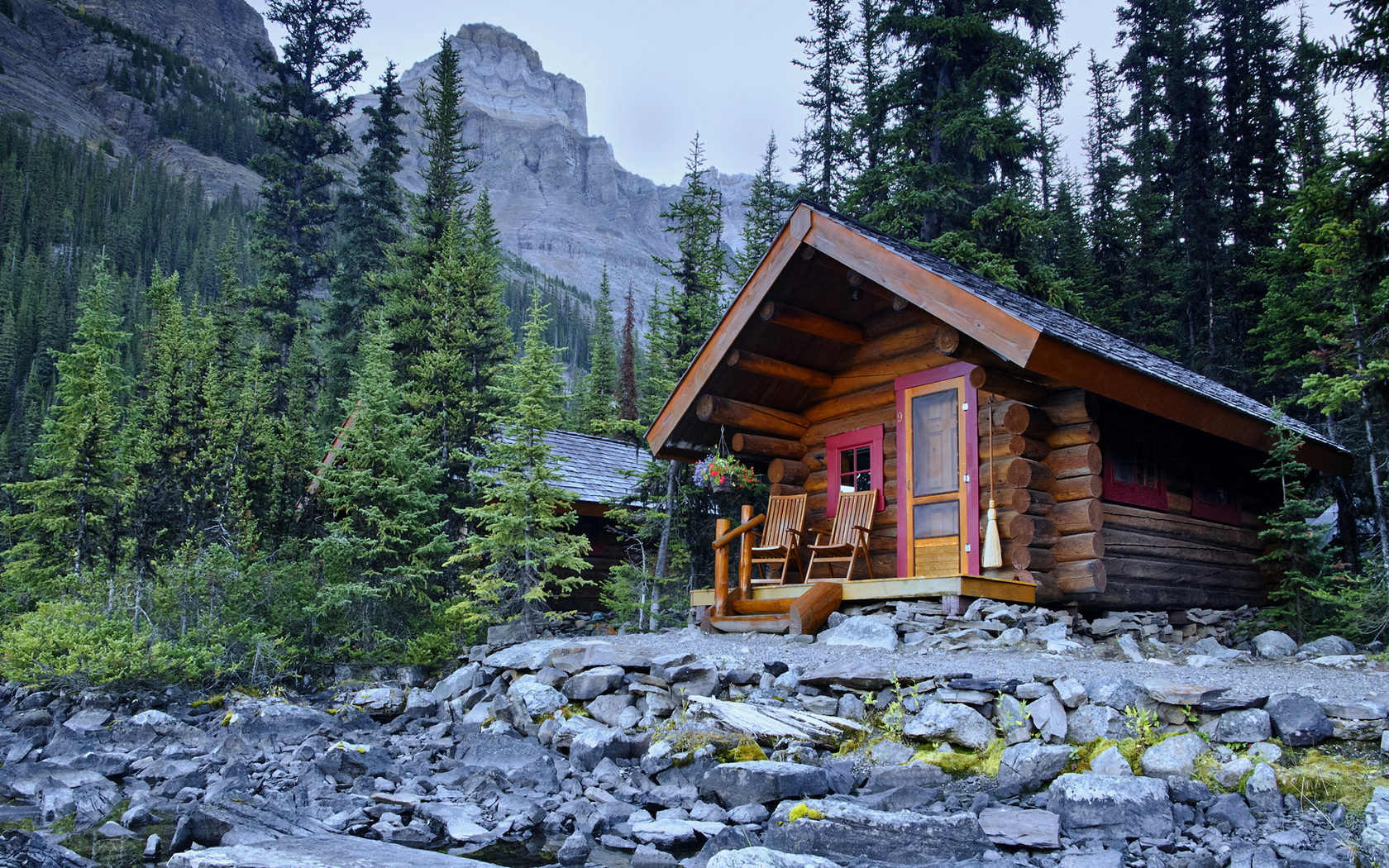 Cabin, Lake O'Hara Lodge, Yoho National Park, British Columbia, Canada